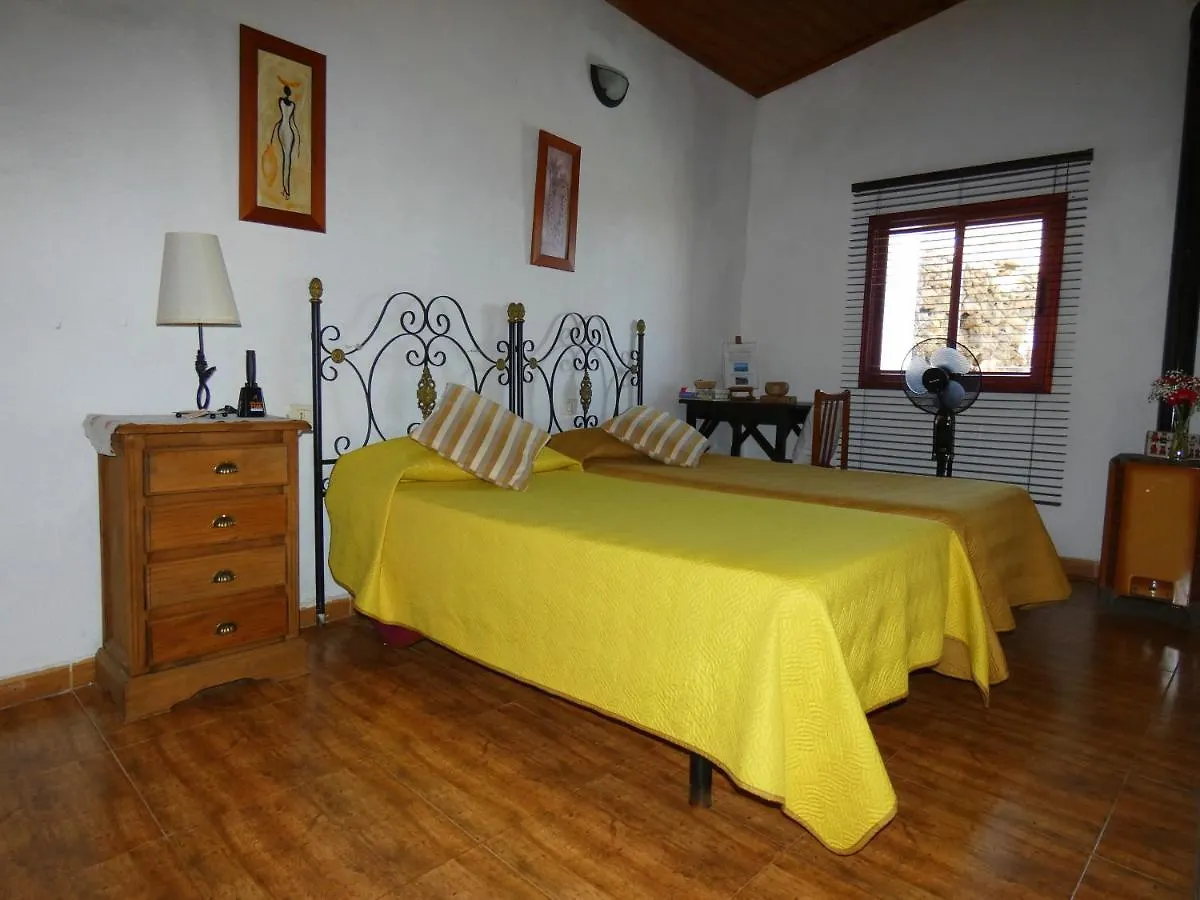 Casa Goliath Guest House Isora Country house