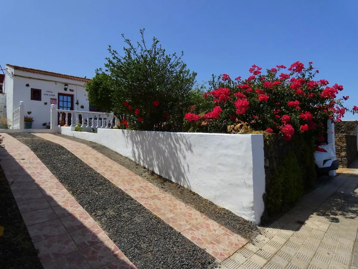 Casa Goliath Guest House Isora